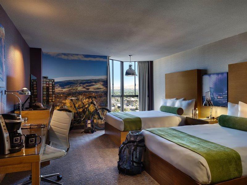 Whitney Peak Hotel Reno, Tapestry Collection By Hilton Exterior foto